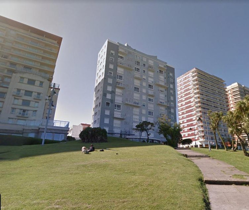 Departamento En Venta - 5 Dormitorios 6 Baños - Cochera - 315mts2 - Mar Del Plata