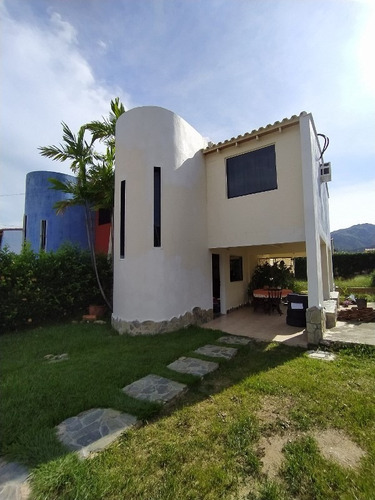 Imagen 2 de 17 de Codigo: Foth-326 Town Houses En Venta En Res. Rivera Country
