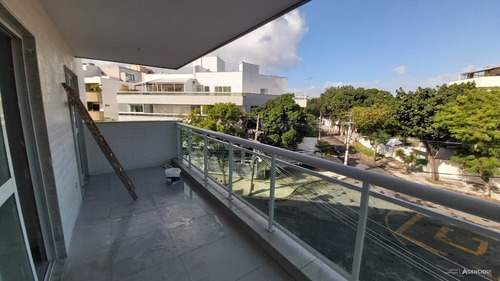 Imagem 3 de 10 de Apartamento À Venda No Bairro Recreio Dos Bandeirantes - Rio De Janeiro/rj - O-21384-35557
