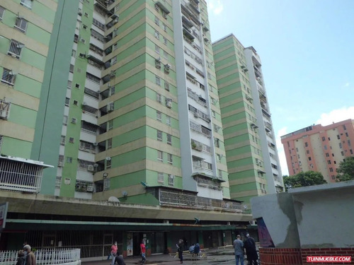 Imagen 1 de 14 de Se Vende Apartamento En La Urb. El Paraíso Los Verdes (negociable)