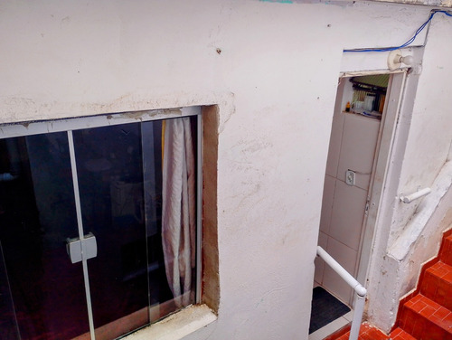 Vendo Sobrado Com Salão Comercial E Mais 2 Casas
