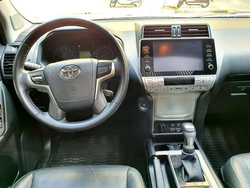 Imagen 11 de 12 de Toyota Land Cruiser 4.0 Prado Txl At