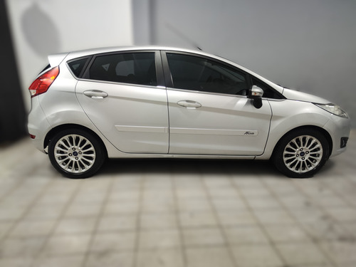 Ford Fiesta 1.6 16v Titanium Flex Powershift 5p