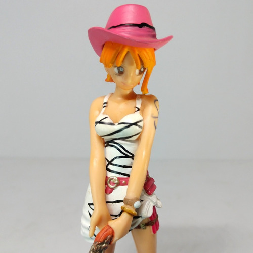 Nami One Piece Styling Figura Gashapon Sombrero Vaquero