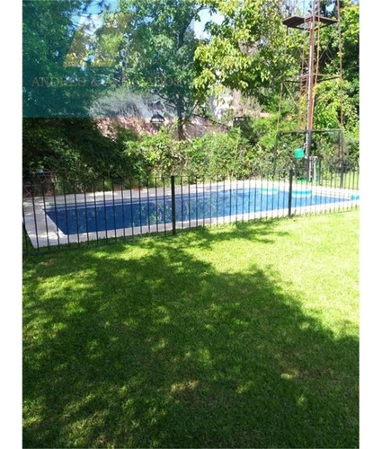 Imagen 2 de 18 de Venta Casa Bella Vista, Barrio El Robledal