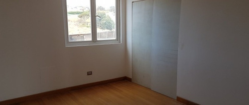 Se Vende Casa De 2 Pisos Calle La Isla Quintero Uf 16.500