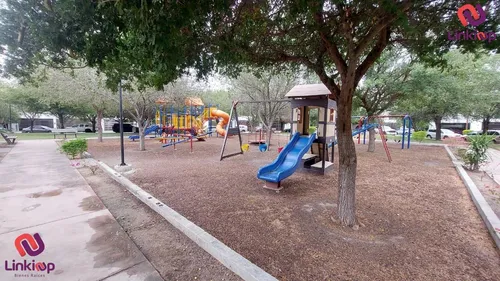 Casa En Renta En Privada Con Parque Calzadas De Anahuac En Escobedo N.l.