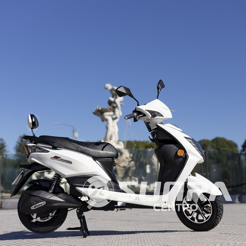 Moto Eléctrica Leo Batería De Litio 50km - Hora 18 /d