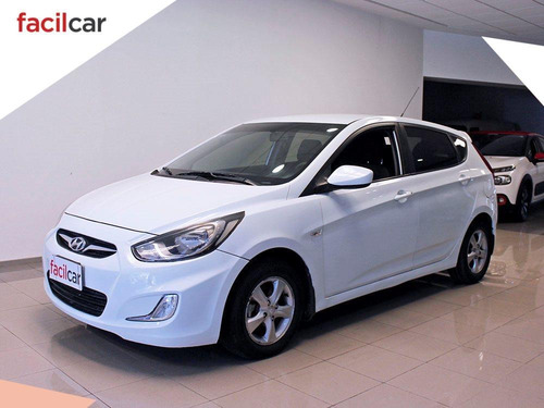 Imagen 1 de 21 de Hyundai Accent 125 1.4 2012 Excelente!!