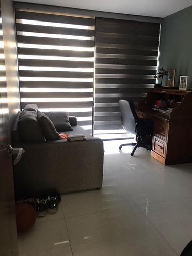 Imagen 8 de 30 de Casa En Residencial Parque Virreyes, Espacios Amplios E Iluminados, Cocina Incluye Refrigerador Horno Y Horno De Microondas Marca Frigidaire Tiene Jacuzzy Grande Exactamente Lo Que Buscas.