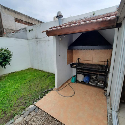 Duplex En Venta En Lanus Este