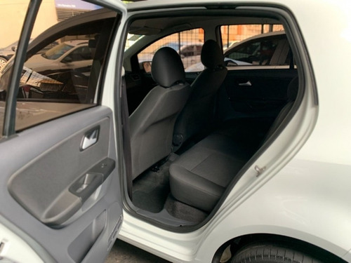 Imagem 12 de 15 de Volkswagen Fox Connect 1.6