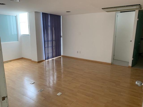 Del Valle Norte, 210m2, Vigilancia 24 Horas, Privados, Sala De Juntas, Área Abierta De Trabajo, Excelente Ubicación. El Precio Es Más Mantenimiento. Excelentes Vías De Acceso