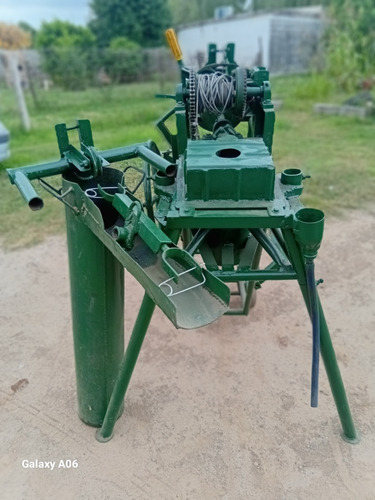 Maquina Rotativa Para Perforación Poso Para Agua Semi Armada