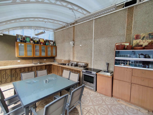 Casa En Venta En La Viña Calle Privada (ac)