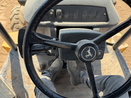 Retroexcavadora John Deere 310 Sj