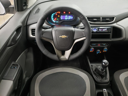 Chevrolet Onix Onix 1.0 LT SPE/4