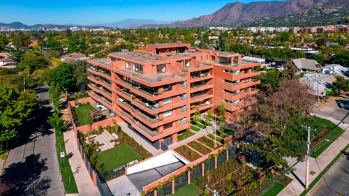 Imagen 2 de 23 de Moller Edificio La Aurora 1600