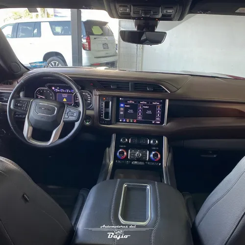 GMC Yukon 6.2 Denali 8 Vel Awd At