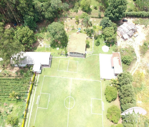 Imagem 18 de 30 de Excelente Chácara À Venda , Pronta Para Morar, Com Lago, Piscina E Ótimas Edificações - Ch00060 - 34626999