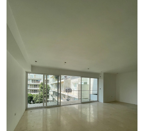 En Venta Apto 135m 3h+s/2,5b+s/2p Country Club