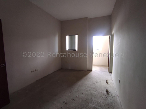 Imagen 19 de 30 de Edificio En Venta En Cagua Centro 22-26793 Zp