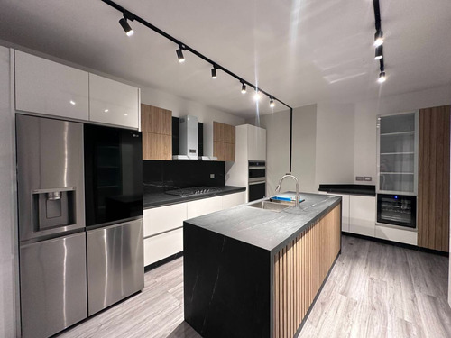 Se Vende Apartamento En La Trigaleña Valencia