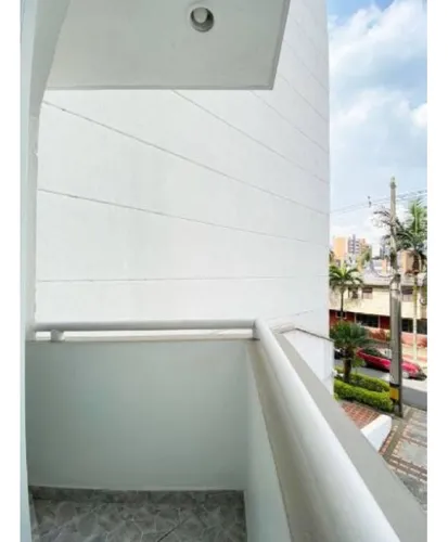 Apartamento En Laureles En Arriendo Amoblado