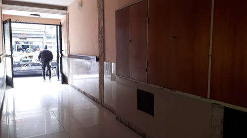 Imagen 8 de 16 de Venta Oficina Deposito Zona Comercial Balvanera