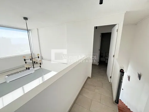 Gran Departamento Duplex En Venta En Edif Focus Membrillar