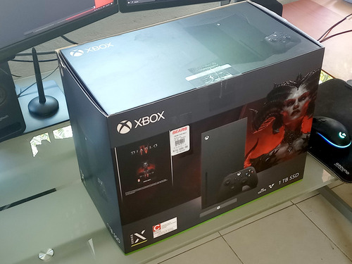 Consola Xbox Series X 1 Tb Bundle Diablo Iv Negro + Rdr2 Negro (Usado)
