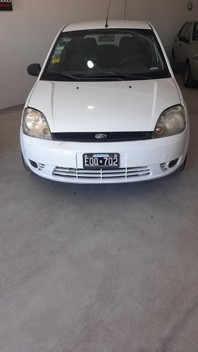 Imagen 2 de 17 de Ford Fiesta Energy 1.6 2004