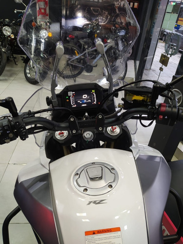 Imagen 4 de 17 de Nuevo Cfmoto Mt 650 Oficial 2023 Tablero Tft Entrega Inmedia
