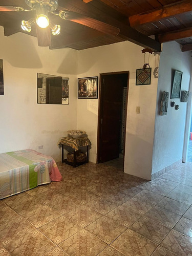 Casa En Venta En De Vicenzo Grande, Del Viso, Pilar