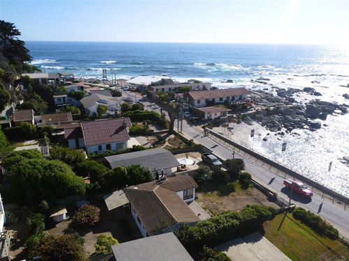 Sitio En Primera Línea Playa Los Pocitos