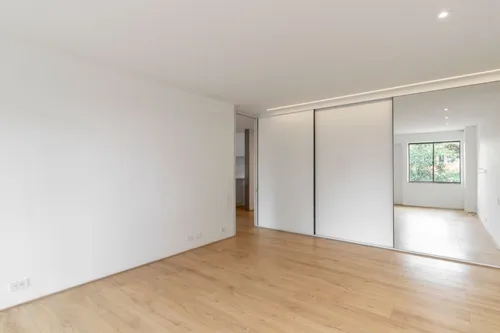 Apartamento En Arriendo En Los Rosales. Cod A23957