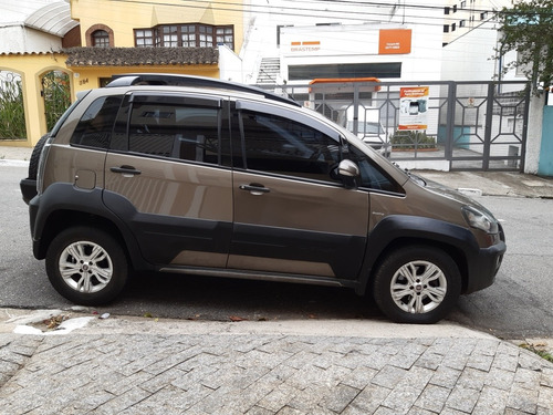 Fiat Idea 1.8 16v Adventure Flex Dualogic 5p 2012