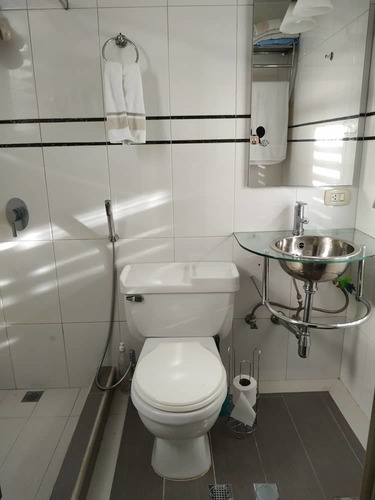 Imagen 8 de 10 de Apartamento En Venta ( La Llovizna ) Terrazas El Avila