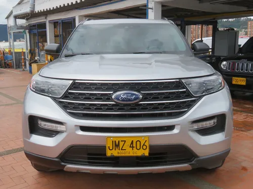Ford Explorer Xlt 2.3 4x4 7 Pasajeros 2020 Jmz406