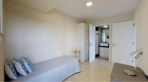 Venta Apartamento 3 Suites Más Dependencia Punta Del Este
