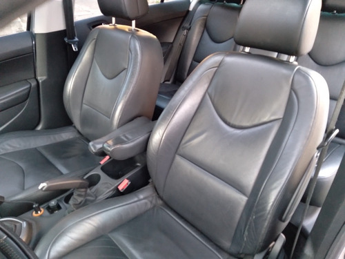 Peugeot 408 1.6 Allure Plus Nav Hdi 115cv 2012