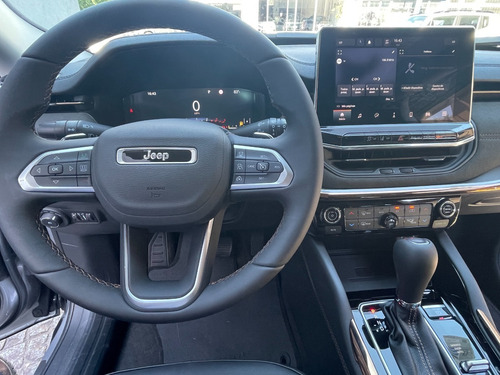 Imagen 9 de 13 de Nueva Jeep Commander 2.0tdi At9 4x4 7 Asientos Sport Cars
