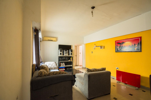 Venta Departamento 3 Ambientes Lateral En Ramos Mejia.