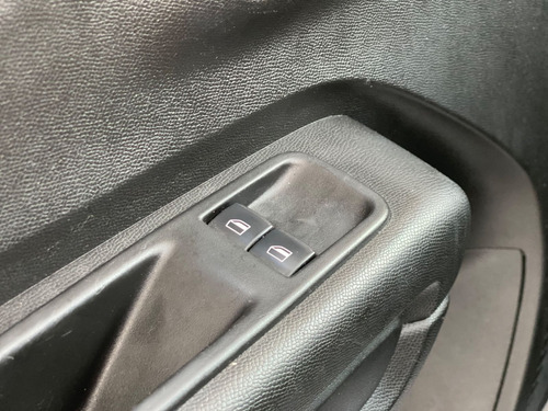 Citroën C3 Live 1.0 Flex 6V 5p Mec.