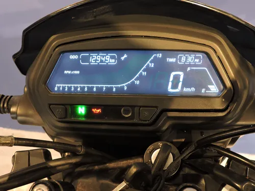 Bajaj Dominar 250 2022
