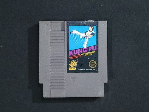 Kung Fu -- 5 Tornillos A (Usado)