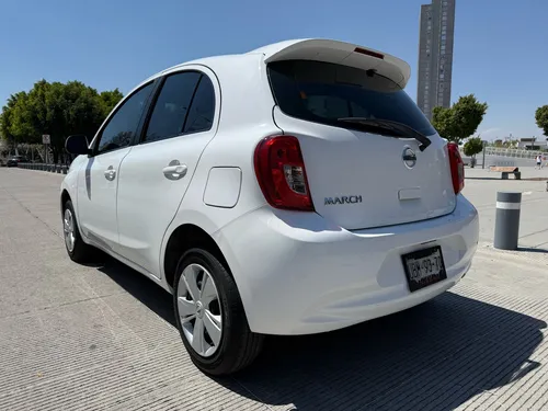 Nissan March 1.6 Sense Mt