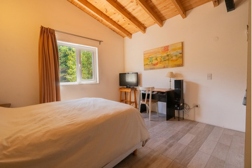 Venta 2 Casas + Restaurant Bustillo Km 13.900