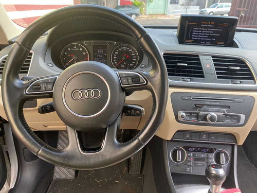 Imagem 7 de 8 de Audi Q3 1.4 Tfsi Ambition Gasolina 4p S Tronic 2017