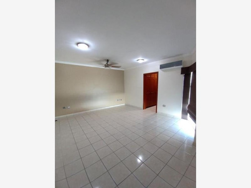Imagen 5 de 12 de Casa Sola En Venta Real Del Country